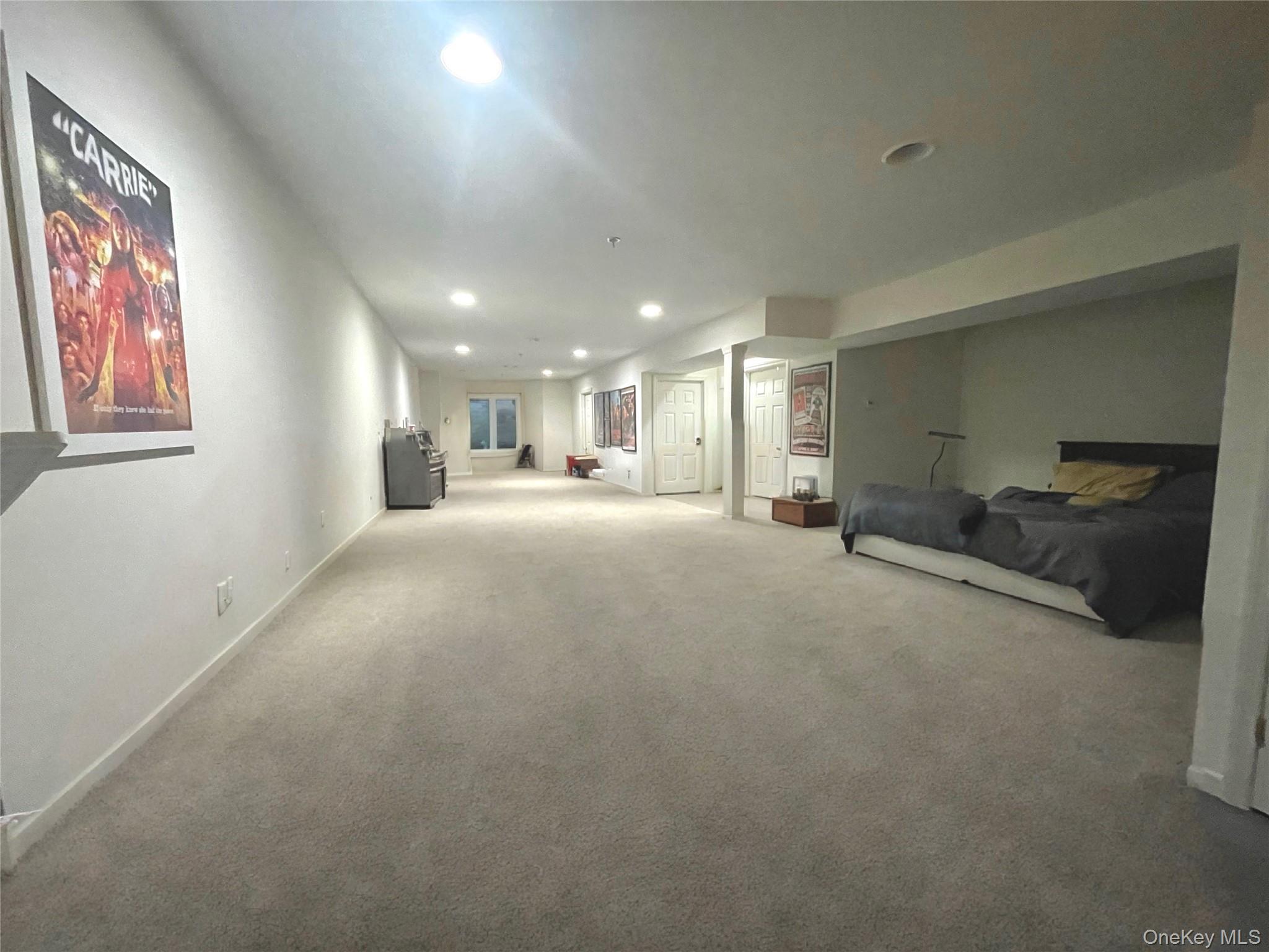 #12 photo, 272 Spring Drive, ナッソー郡 East Meadow , NY 11554