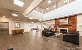 #15 photo, 272 Spring Drive, ナッソー郡 East Meadow , NY 11554