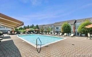 #20 photo, 272 Spring Drive, ナッソー郡 East Meadow , NY 11554