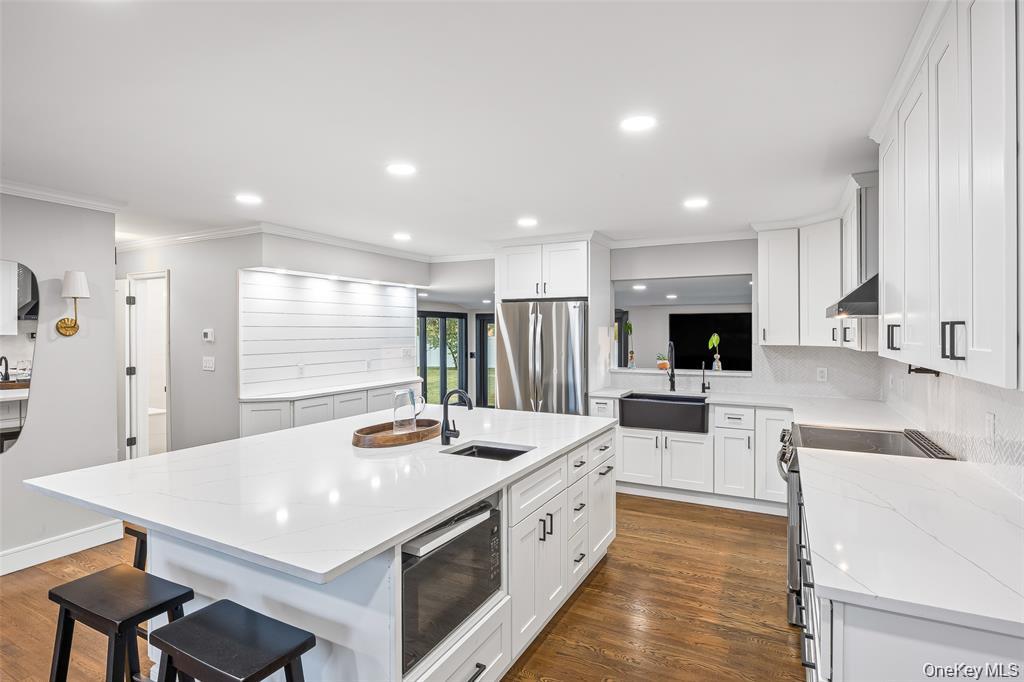 #10 photo, 598 N Suffolk Avenue, ナッソー郡 Massapequa , NY 11758