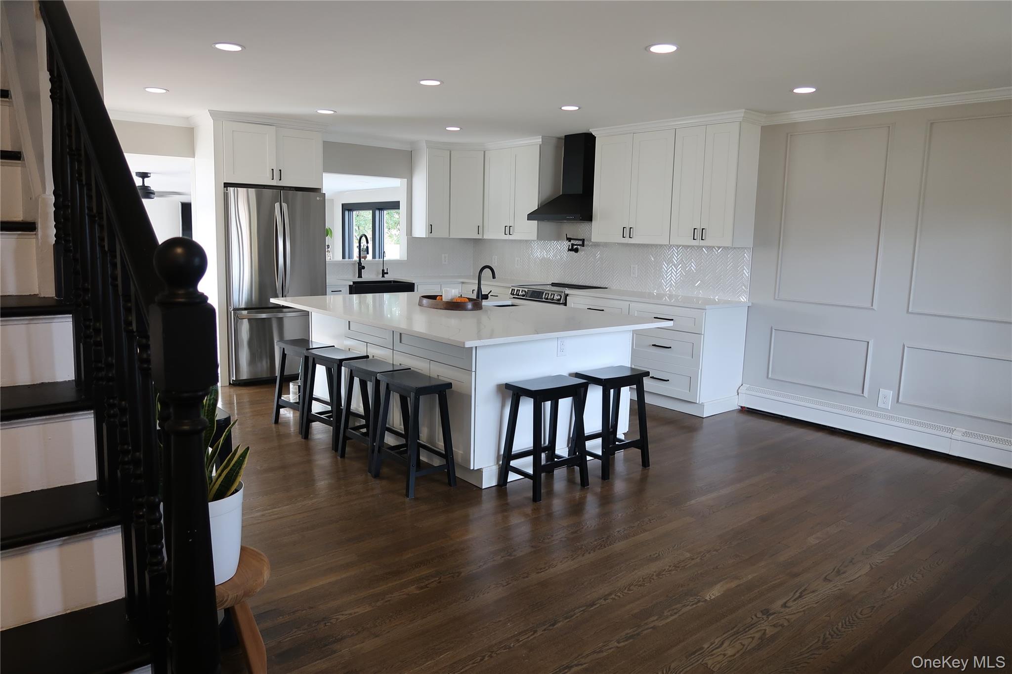 #19 photo, 598 N Suffolk Avenue, ナッソー郡 Massapequa , NY 11758