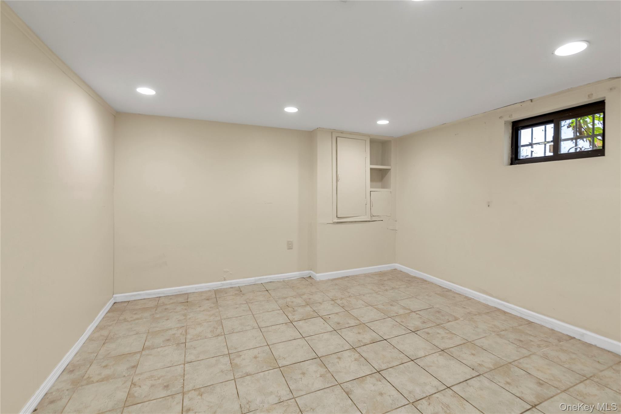 #20 photo, 7653 268th Street, クイーンズ区 Glen Oaks , NY 11040