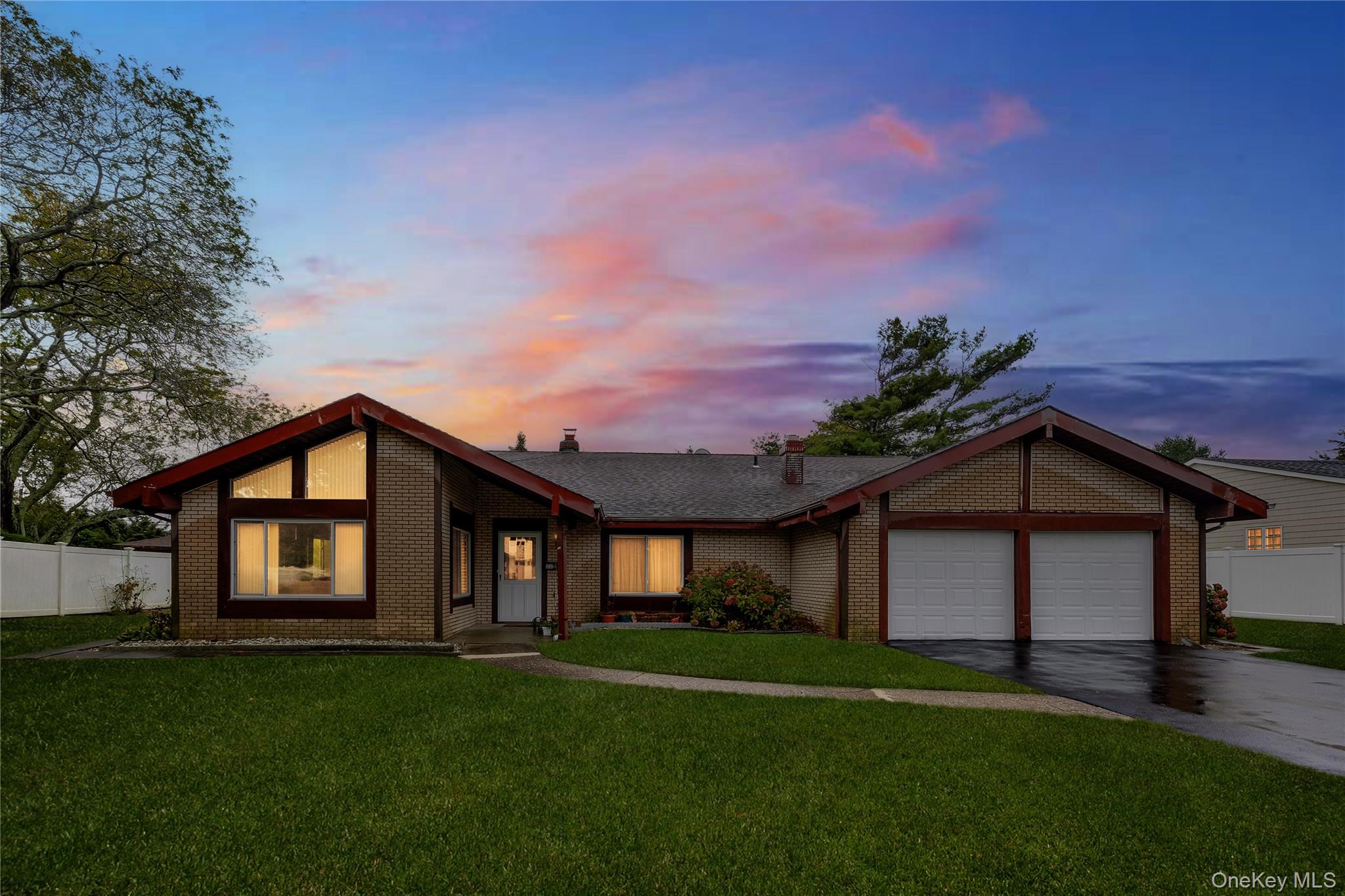 #1 photo, 22 Mansfield Drive, ナッソー郡 Massapequa Park , NY 11762