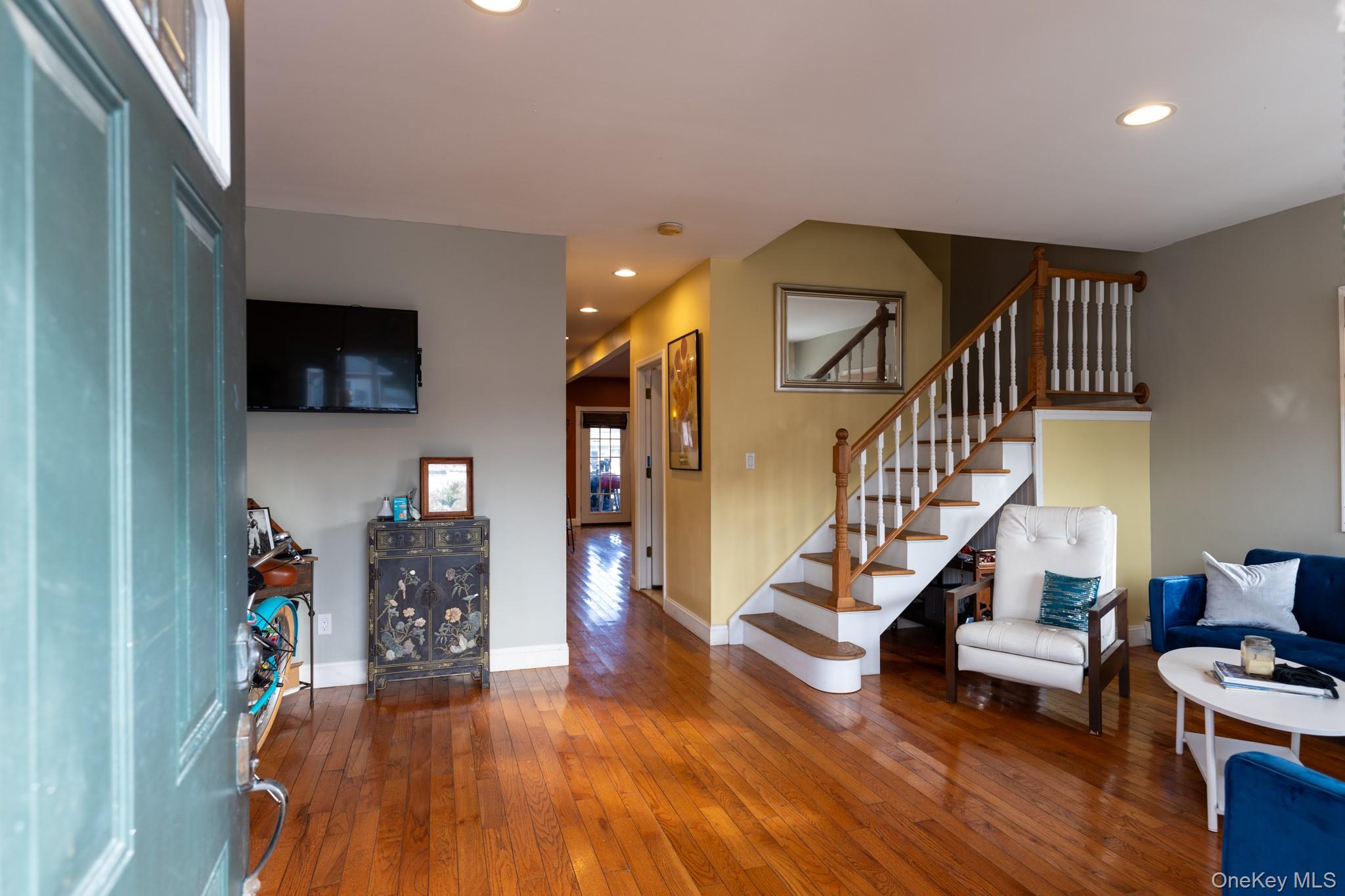 #4 photo, 129 West Boulevard, ナッソー郡 East Rockaway , NY 11518