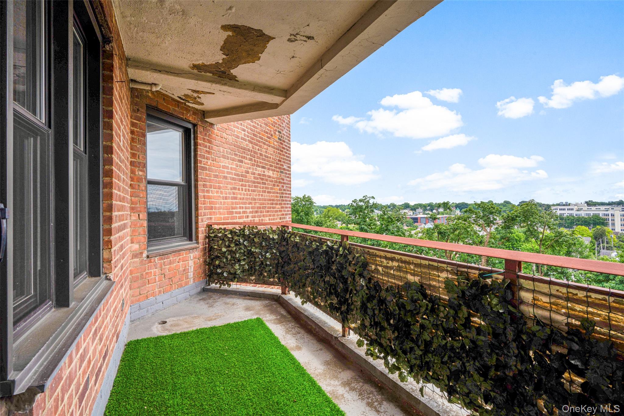 #17 photo, 325 King Street, Port Chester , NY 10573