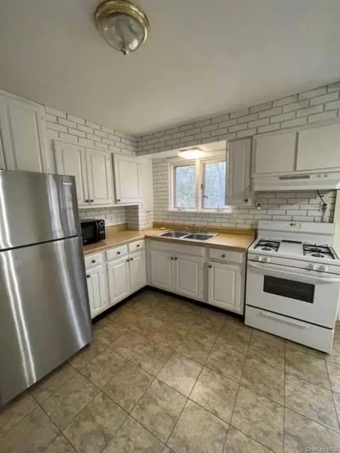 #4 photo, 10 WHEELER Road, Rhinebeck , NY 12572