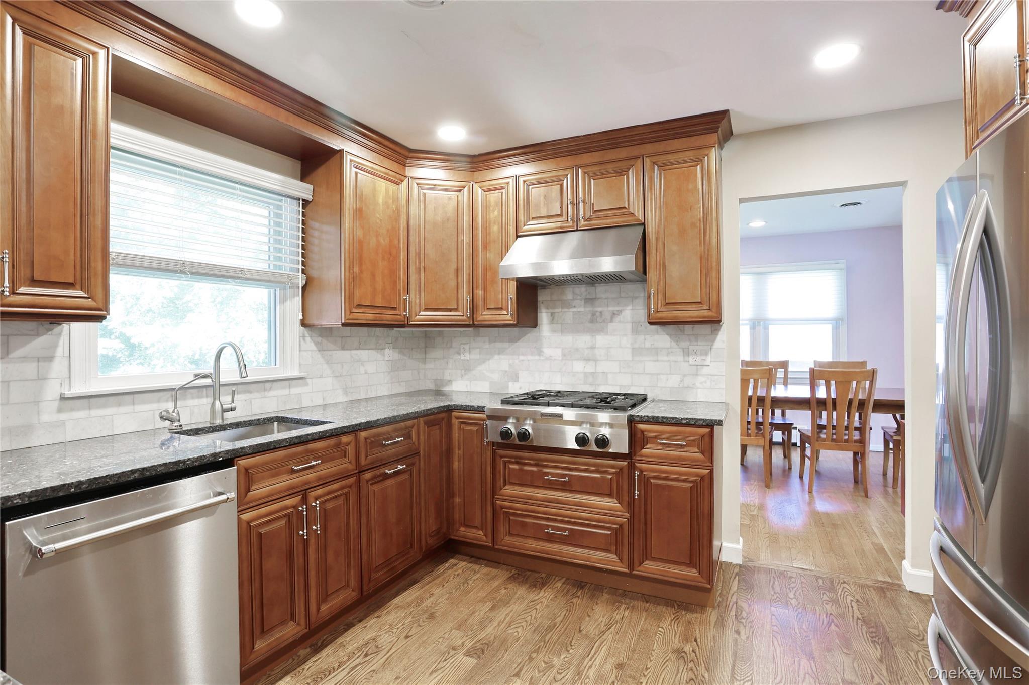 #10 photo, 121 Smith Hill Road, Suffern , NY 10901