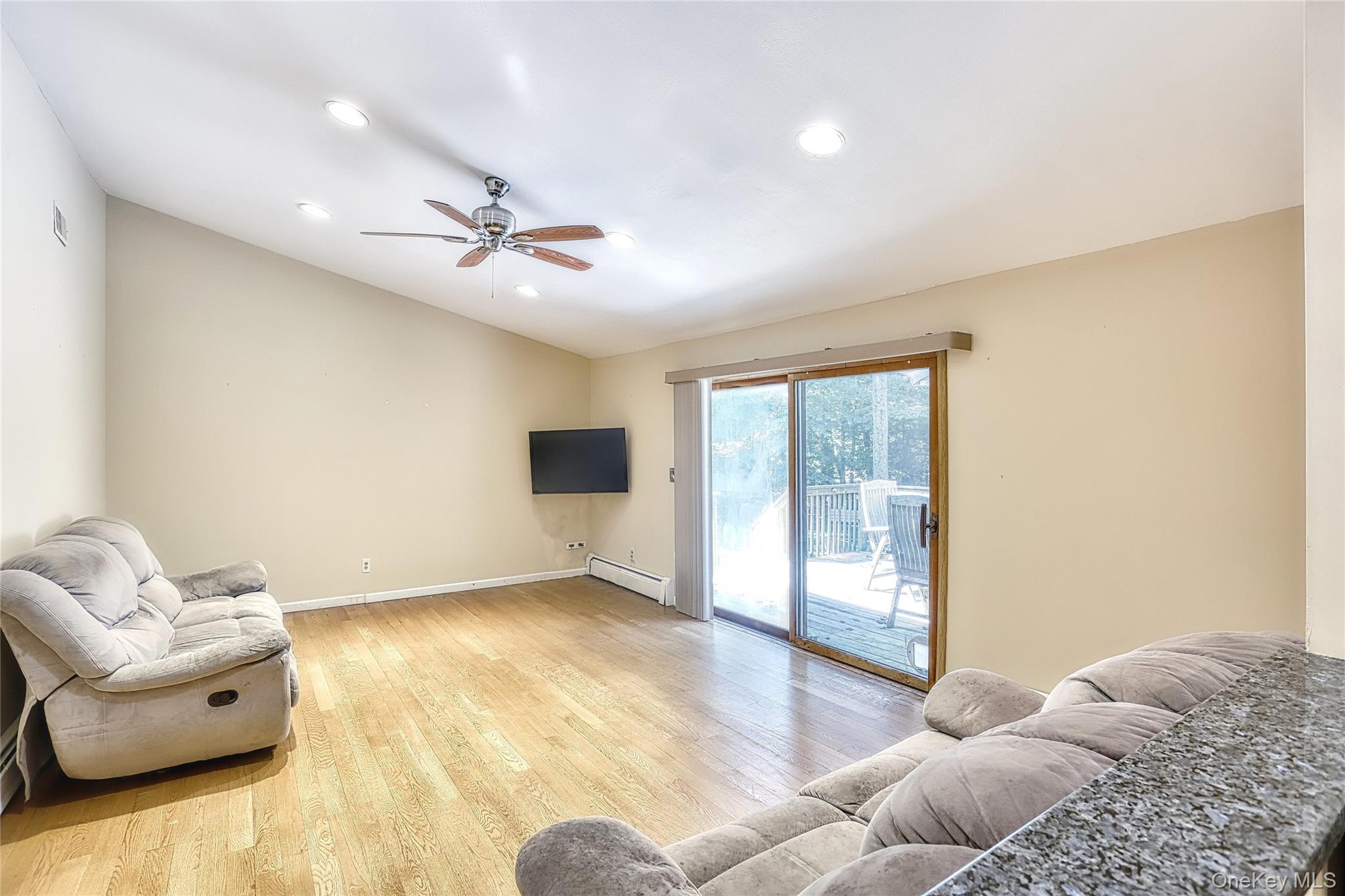 #12 photo, 121 Smith Hill Road, Suffern , NY 10901