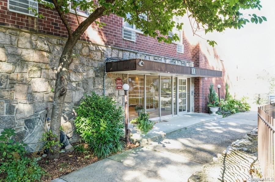 #1 photo, 101 Highland Avenue, Yonkers , NY 10705