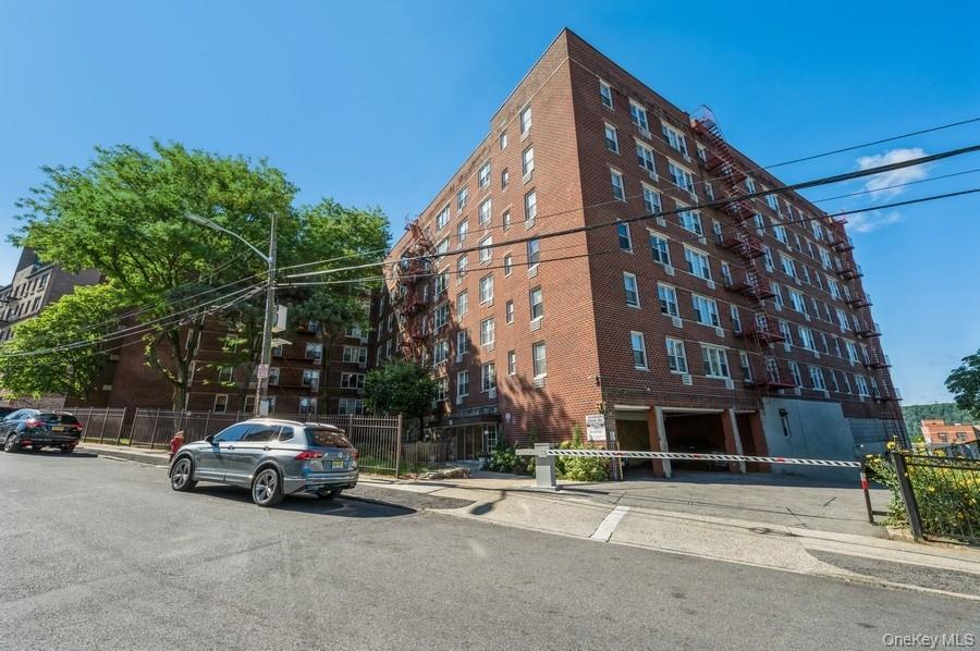 #3 photo, 101 Highland Avenue, Yonkers , NY 10705