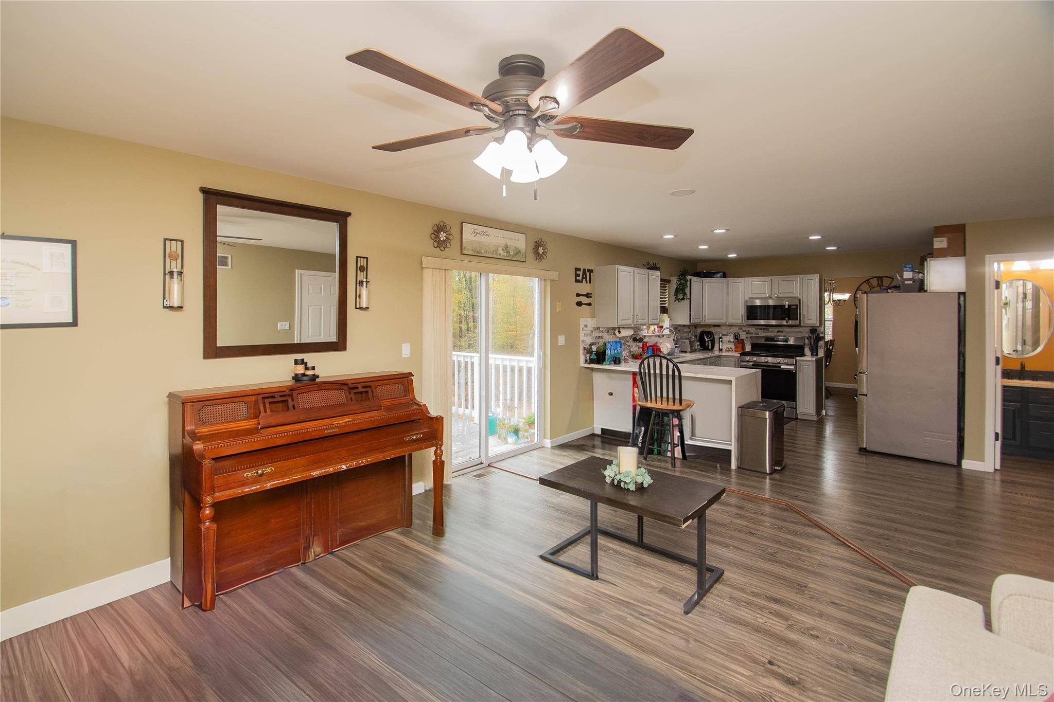 #16 photo, 22 Sycamore Way, Poughkeepsie , NY 12603