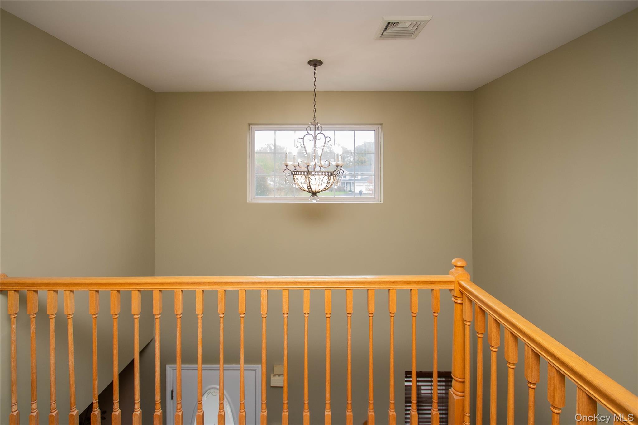 #19 photo, 22 Sycamore Way, Poughkeepsie , NY 12603