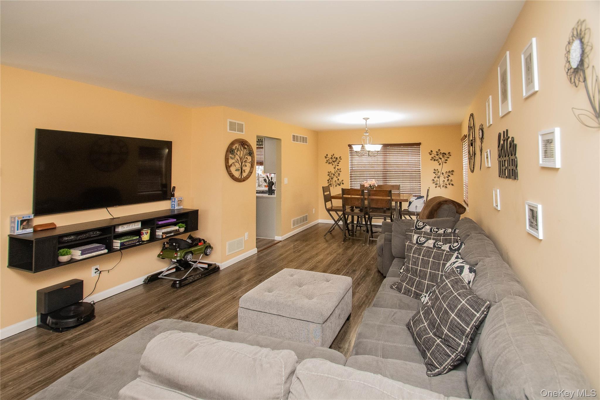 #6 photo, 22 Sycamore Way, Poughkeepsie , NY 12603