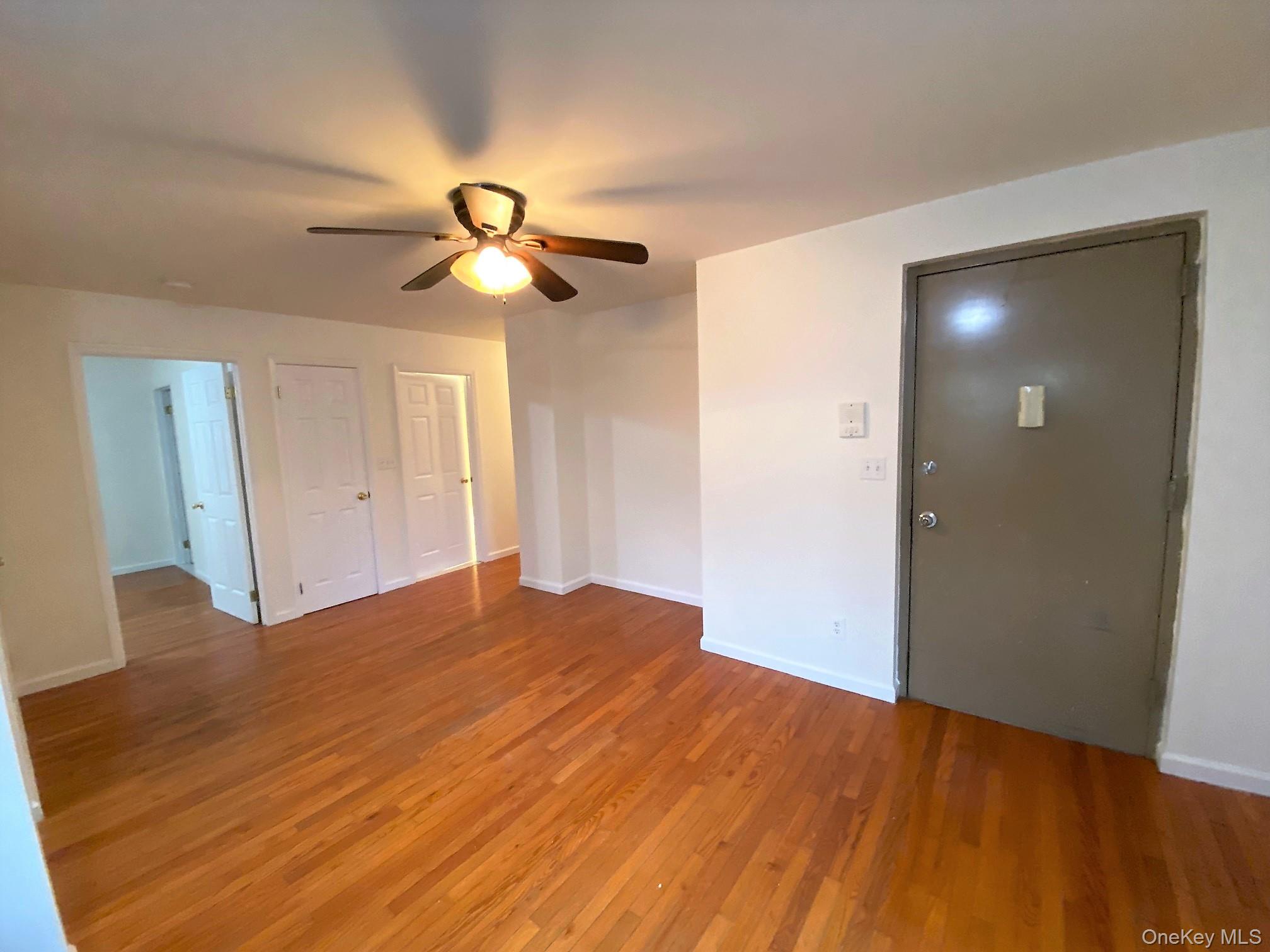 #18 photo, 190 W 239th Street, ブロンクス区 Bronx , NY 10463