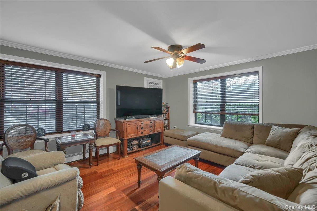 #6 photo, 190 W 239th Street, ブロンクス区 Bronx , NY 10463