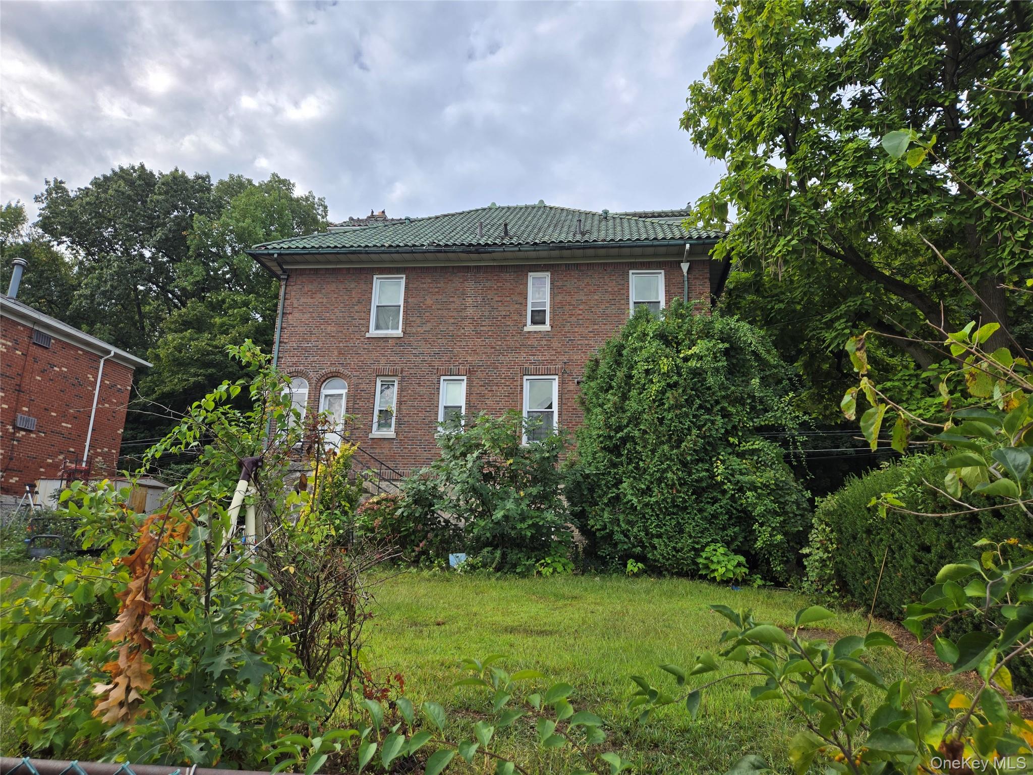 #5 photo, 128 Parkway, Yonkers , NY 10704