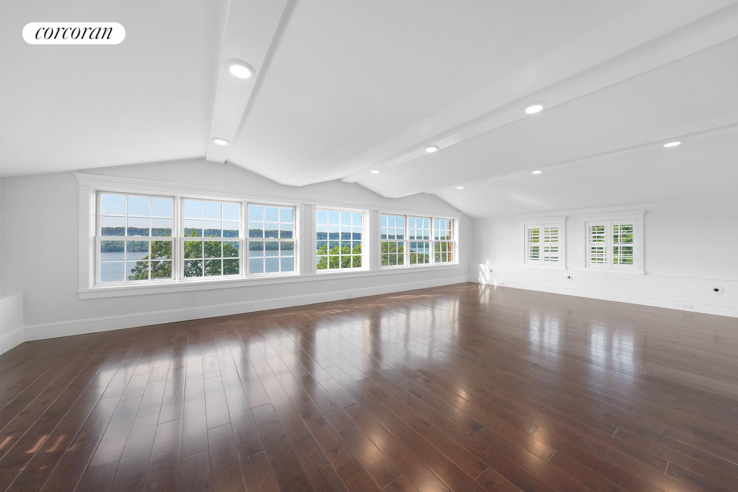 #19 photo, 3061 SCENIC Place, ブロンクス区 Spuyten Duyvil , NY 10463