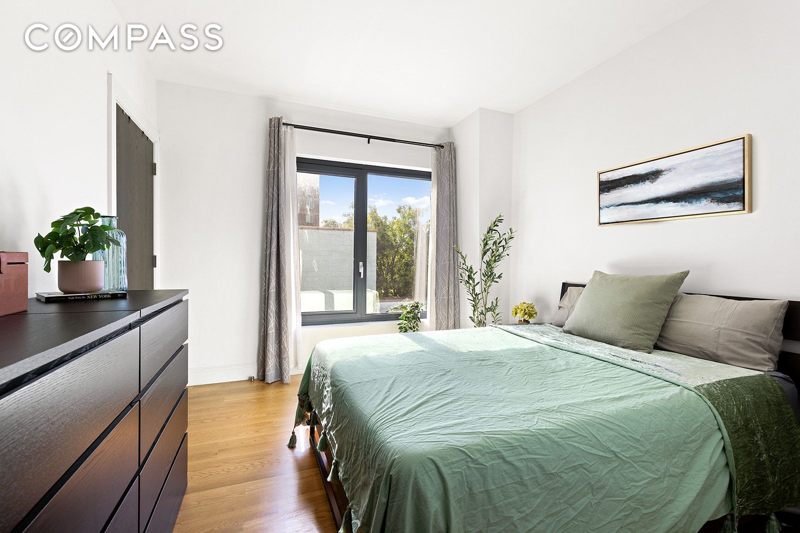 #7 photo, 554 4th Avenue, Gowanus , NY 11215