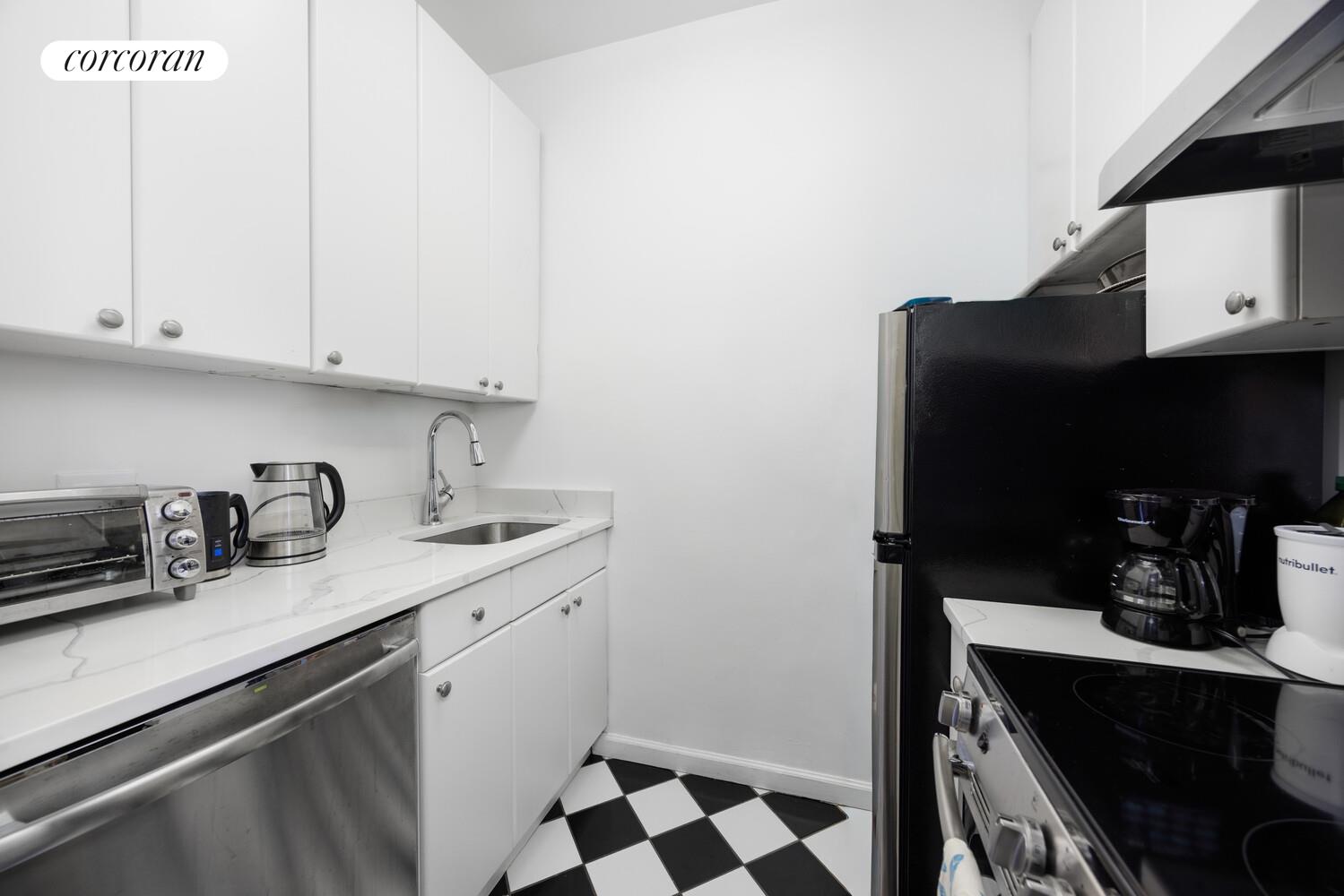 #17 photo, 1049 LEXINGTON Avenue, マンハッタン Lenox Hill , NY 10021