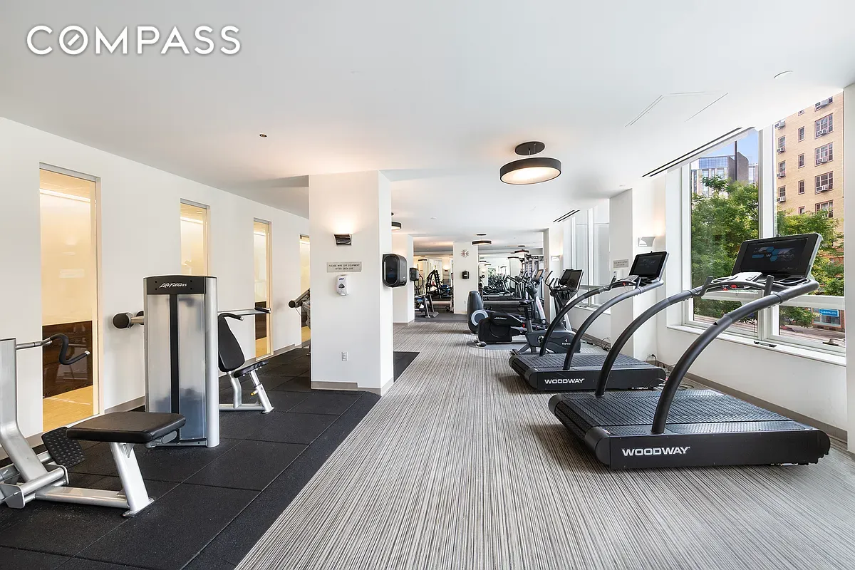 #15 photo, 300 E 23rd Street, マンハッタン Gramercy , NY 10010