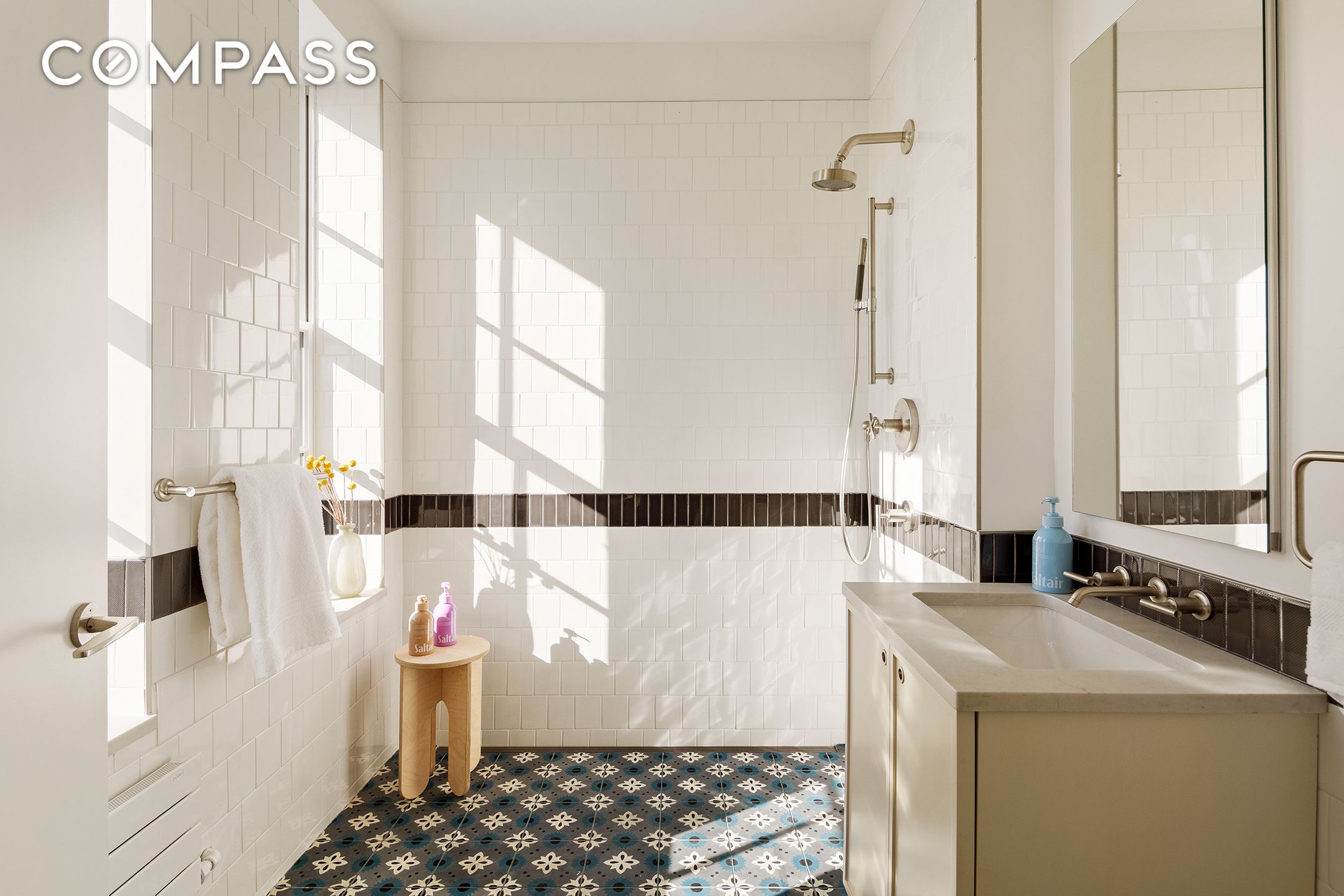 #17 photo, 155 Noble Street, Greenpoint , NY 11222