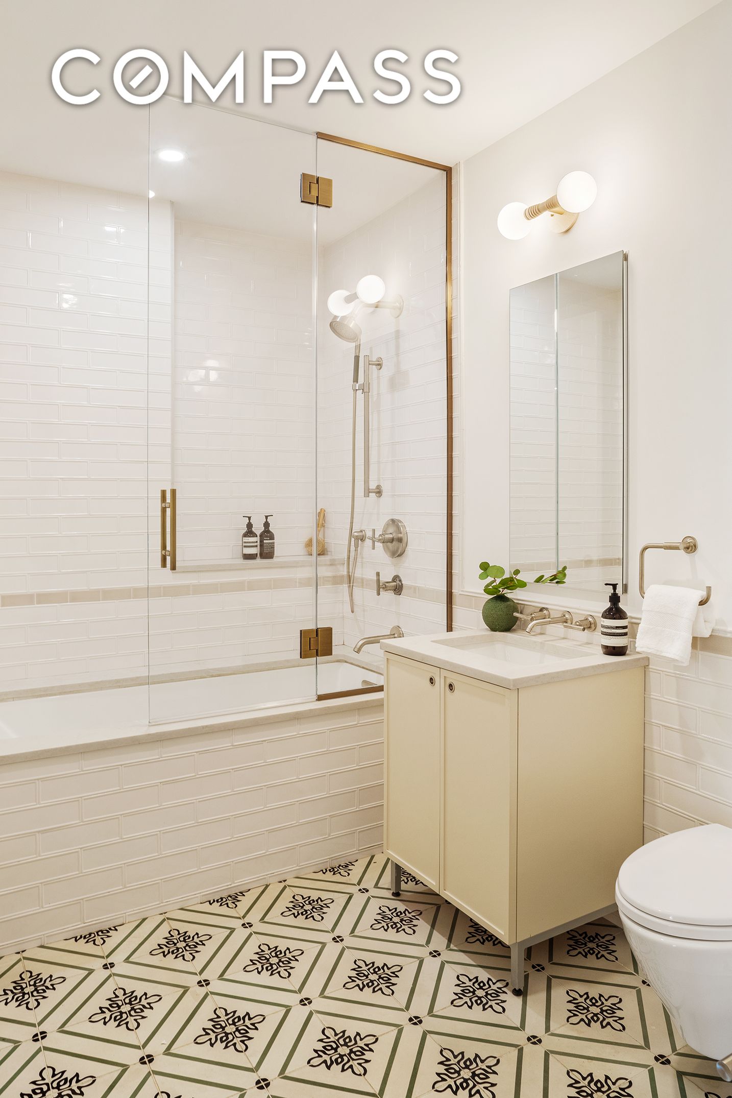 #19 photo, 155 Noble Street, Greenpoint , NY 11222