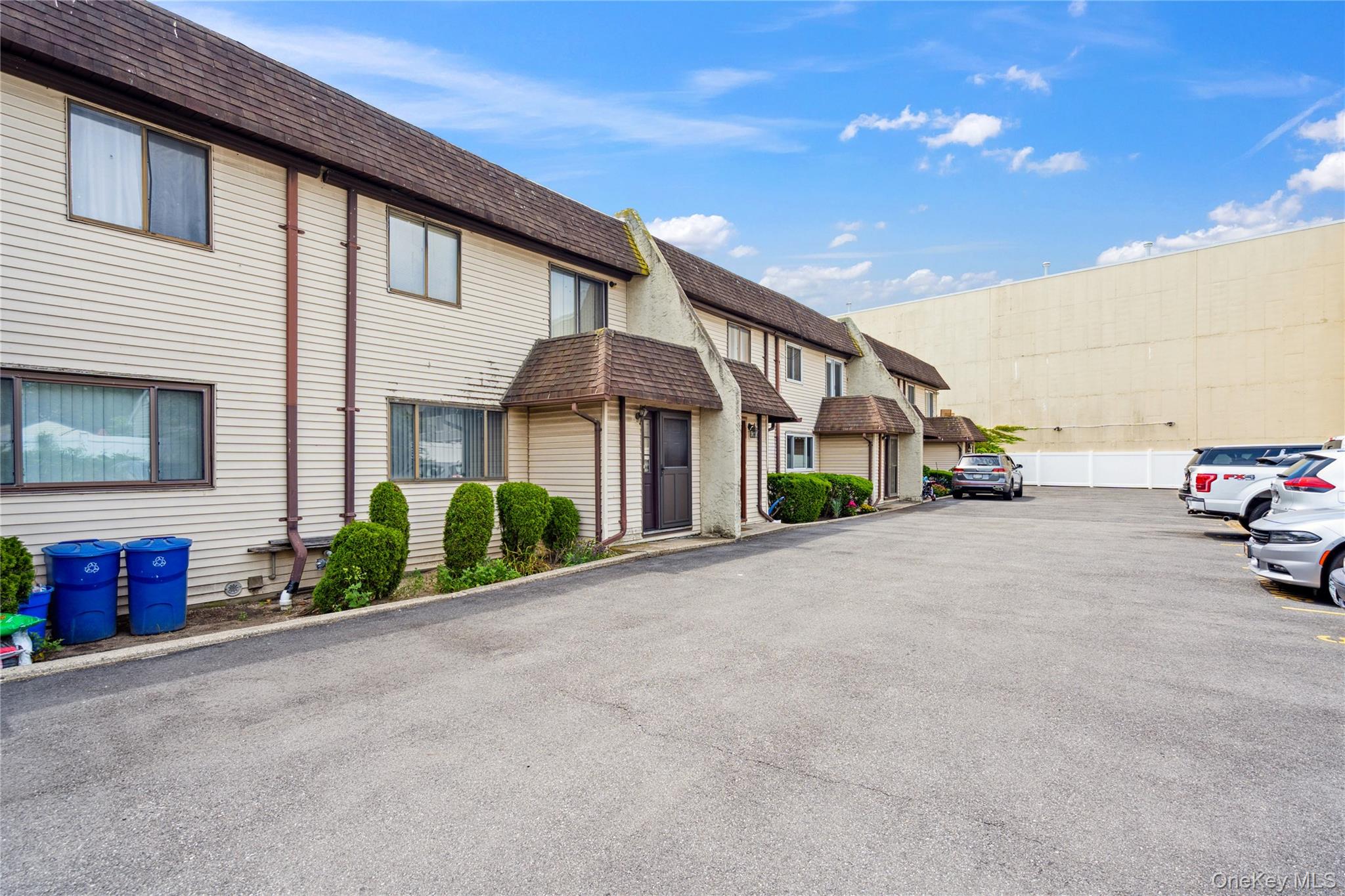 #4 photo, 88 E Valley Stream Boulevard, ナッソー郡 Valley Stream , NY 11580