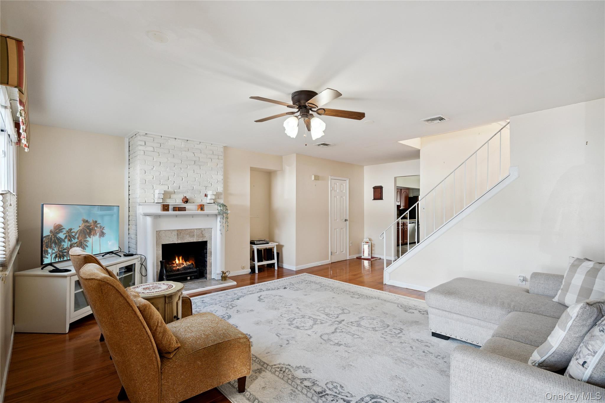 #5 photo, 88 E Valley Stream Boulevard, ナッソー郡 Valley Stream , NY 11580