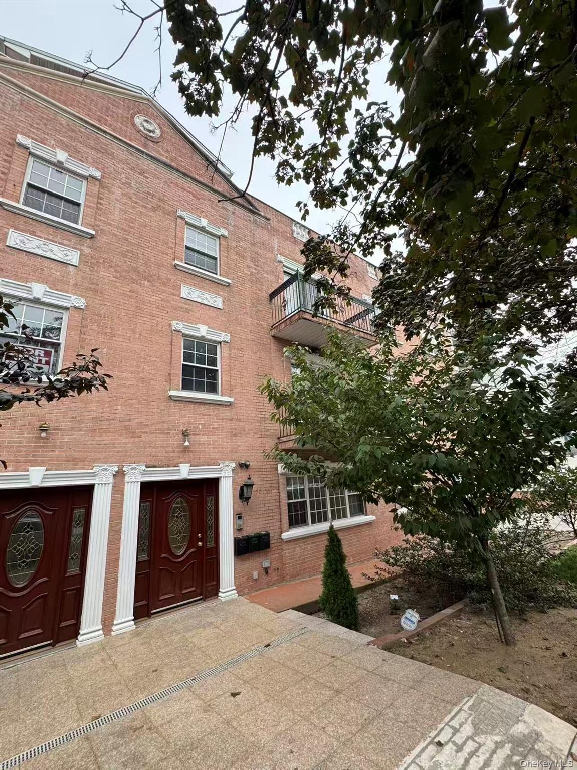 #1 photo, 7050 45th Avenue, クイーンズ区 Woodside , NY 11377