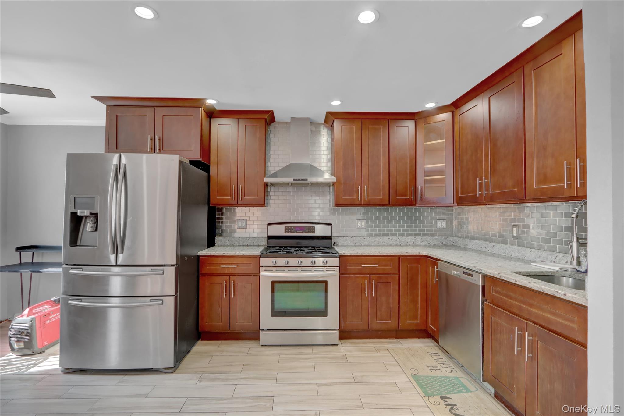 #11 photo, 174 Sumpter Street, Brooklyn , NY 11233