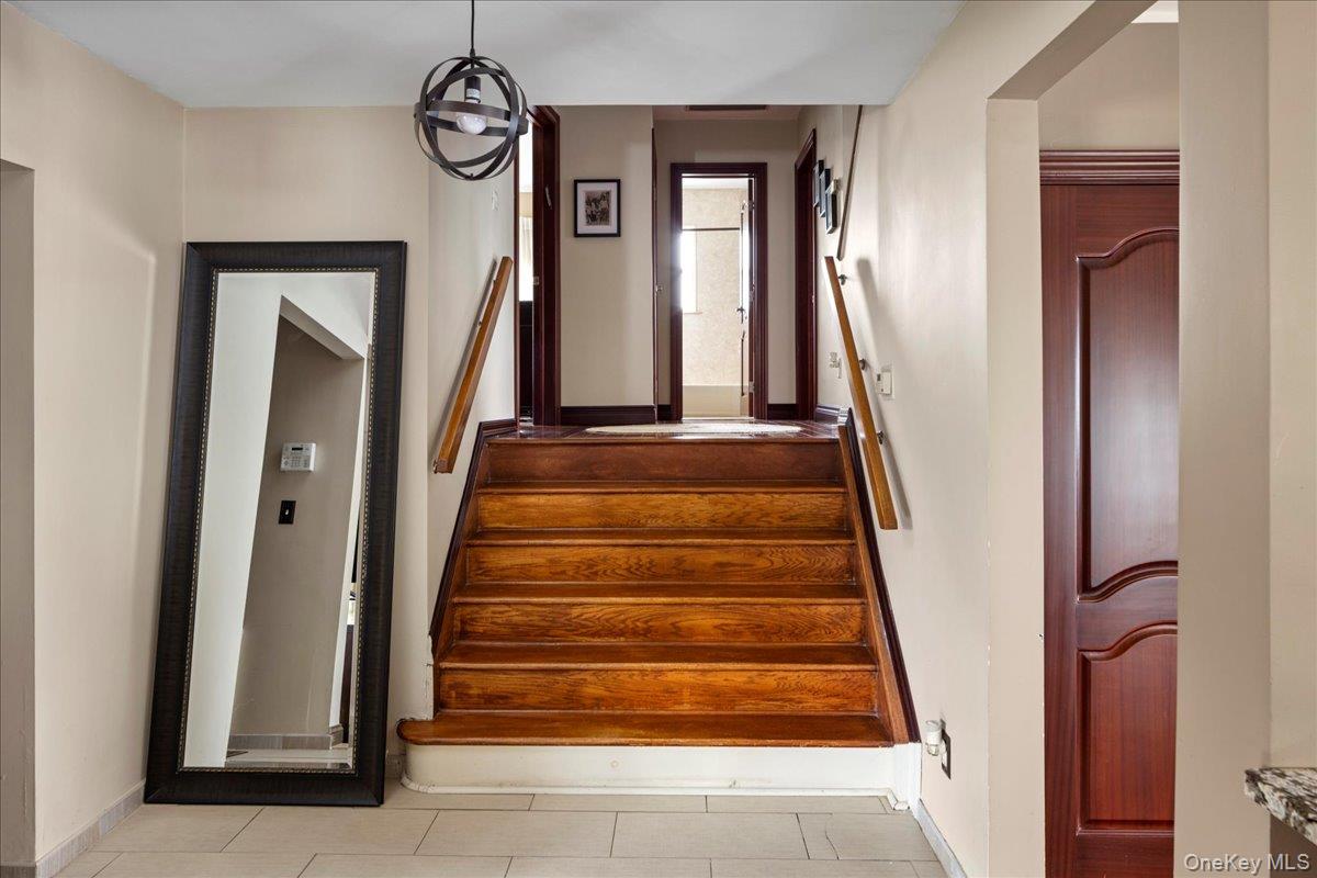 #11 photo, 504 Saddle Ridge Road, ナッソー郡 Woodmere , NY 11598