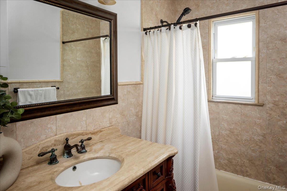 #16 photo, 504 Saddle Ridge Road, ナッソー郡 Woodmere , NY 11598