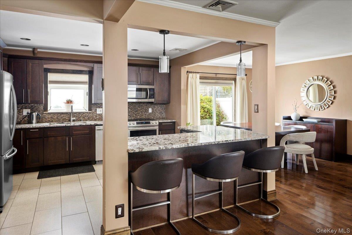 #3 photo, 504 Saddle Ridge Road, ナッソー郡 Woodmere , NY 11598