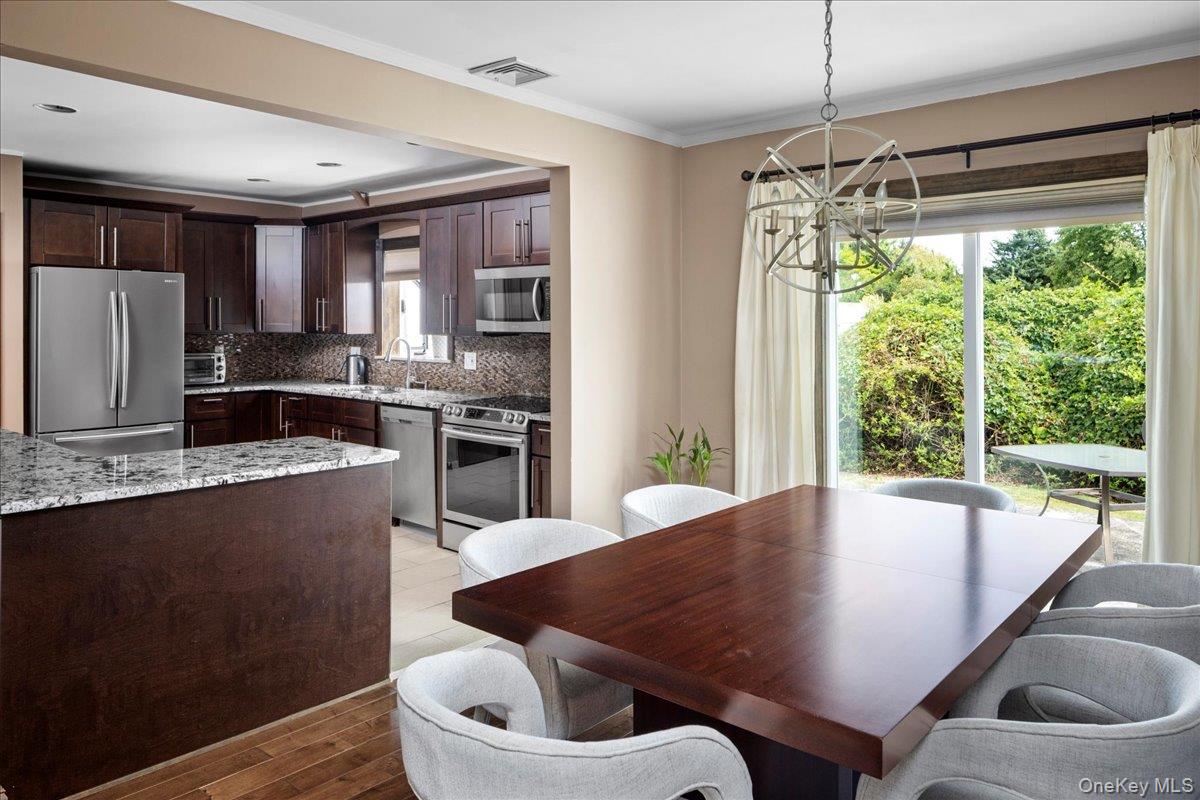 #7 photo, 504 Saddle Ridge Road, ナッソー郡 Woodmere , NY 11598