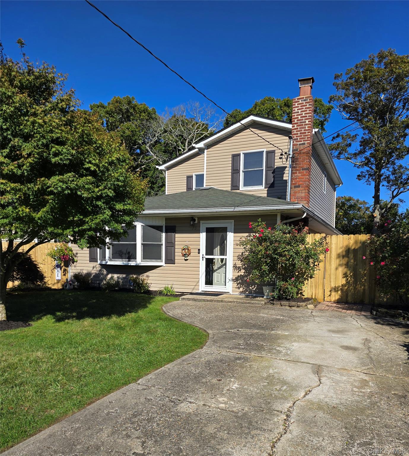 #1 photo, 73 Saint George Drive, サフォーク郡 Shirley , NY 11967