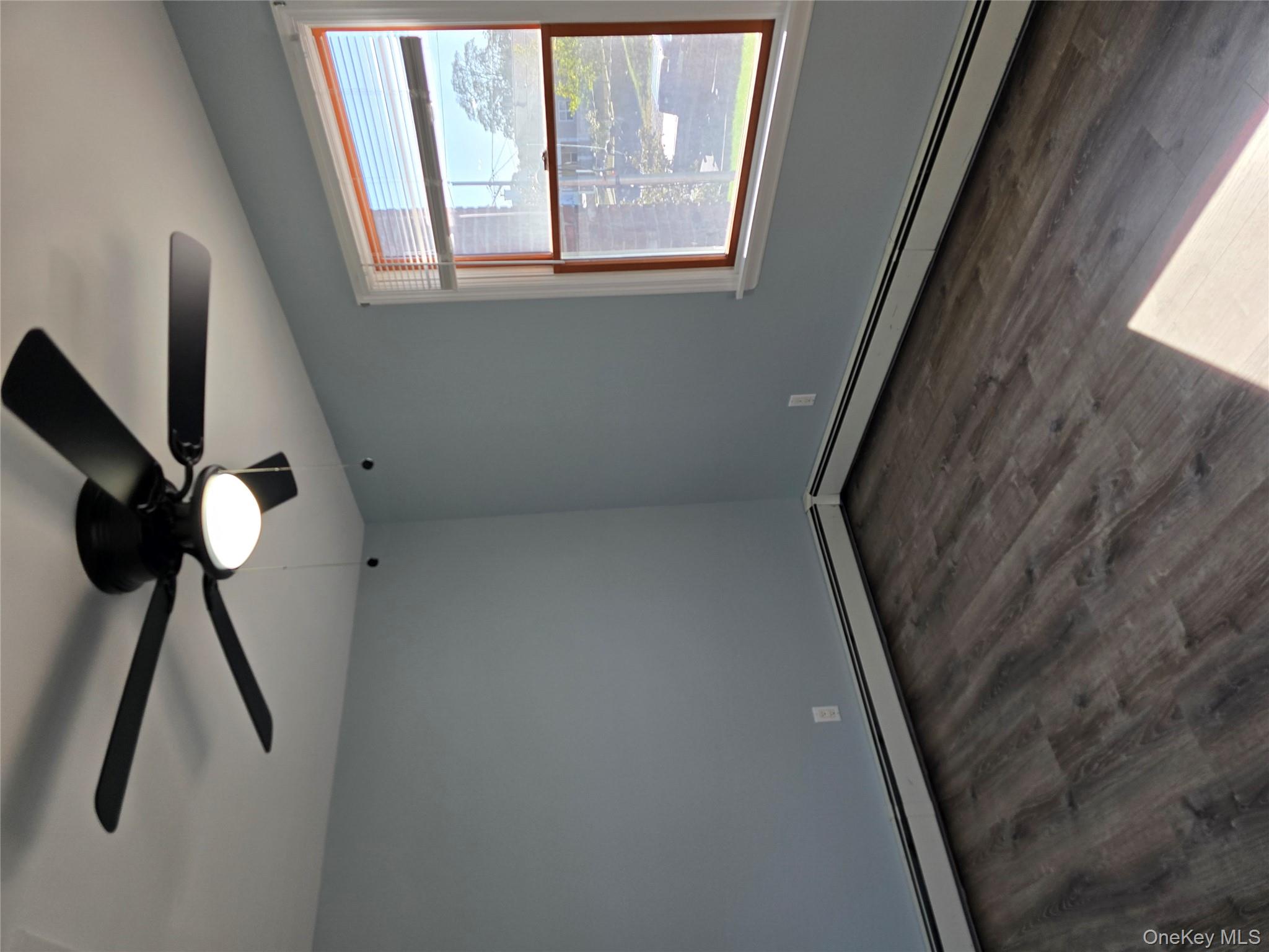 #16 photo, 73 Saint George Drive, サフォーク郡 Shirley , NY 11967