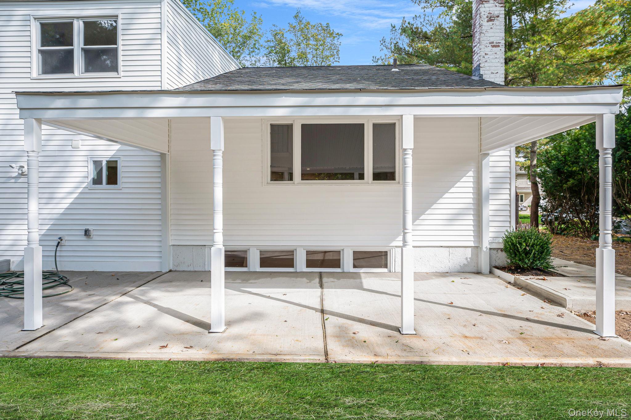 #10 photo, 11 Lucille Lane, サフォーク郡 Commack , NY 11725