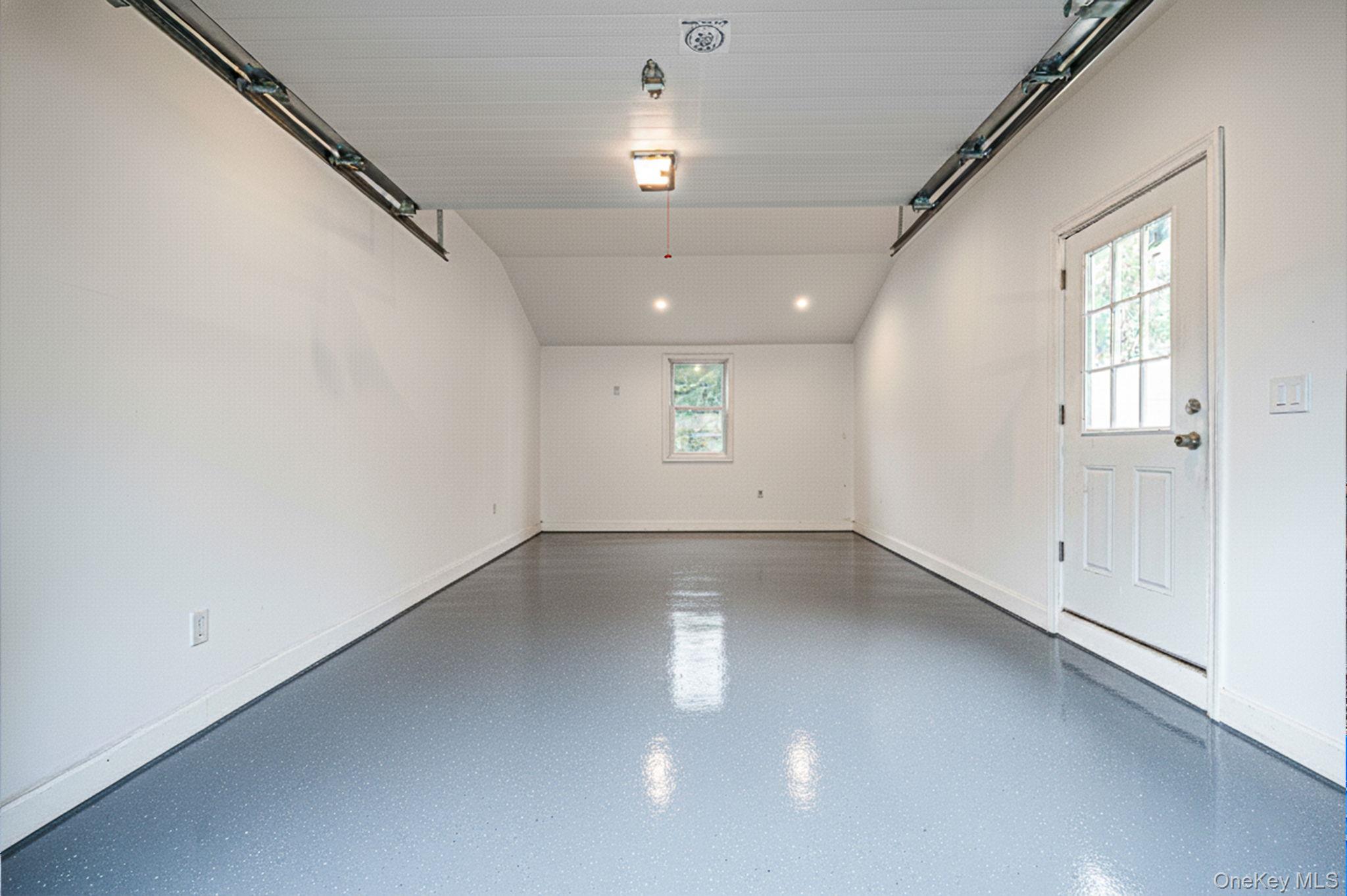 #11 photo, 11 Lucille Lane, サフォーク郡 Commack , NY 11725