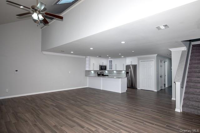 #4 photo, 37 Village Green Drive, サフォーク郡 Port Jefferson Station , NY 11776