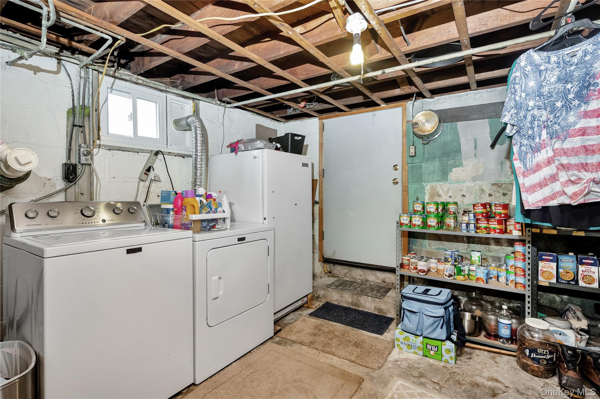 #17 photo, 1558 9th Street, サフォーク郡 West Babylon , NY 11704