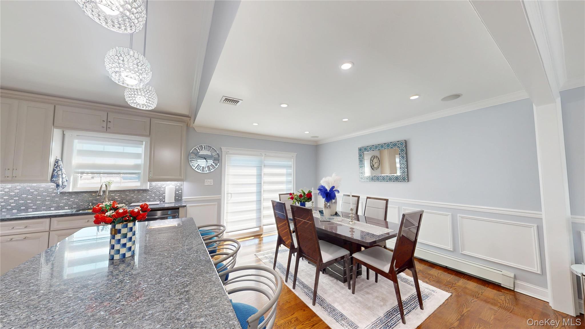 #9 photo, 125 Spruce Street, サフォーク郡 Lindenhurst , NY 11757