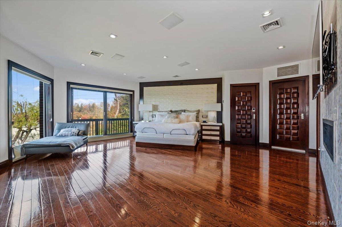 #14 photo, 25 Edgewater Lane, ナッソー郡 Great Neck , NY 11023