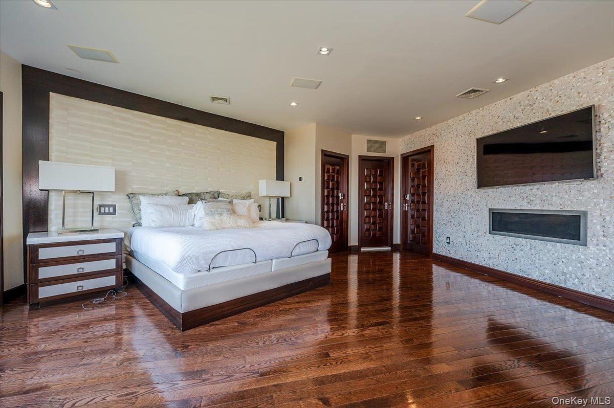 #15 photo, 25 Edgewater Lane, ナッソー郡 Great Neck , NY 11023