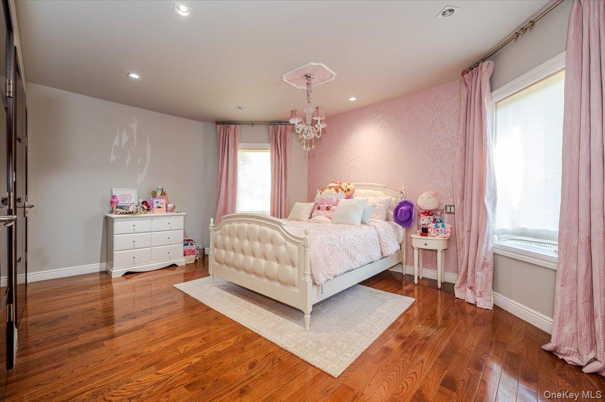 #19 photo, 25 Edgewater Lane, ナッソー郡 Great Neck , NY 11023