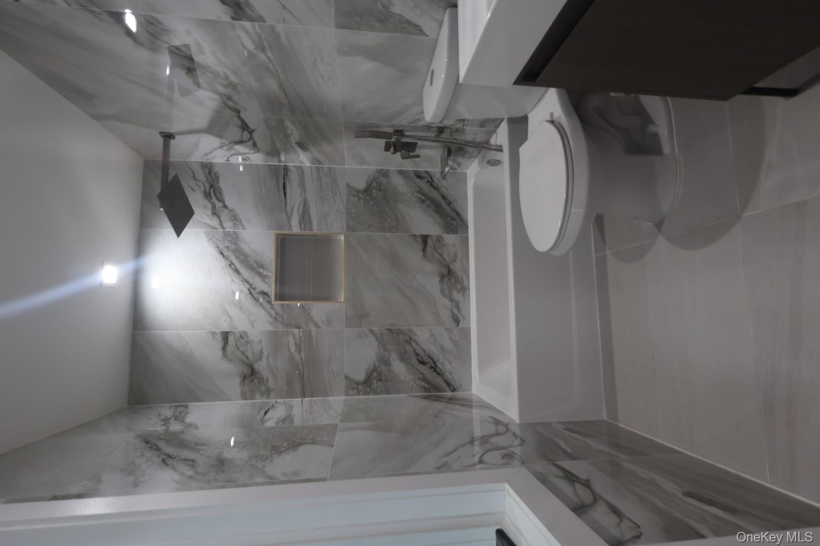 #5 photo, 3836 215th Street, クイーンズ区 Bayside , NY 11361