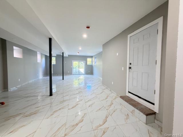 #10 photo, 147-50 231ST Street, קווינס Rosedale , NY 11413