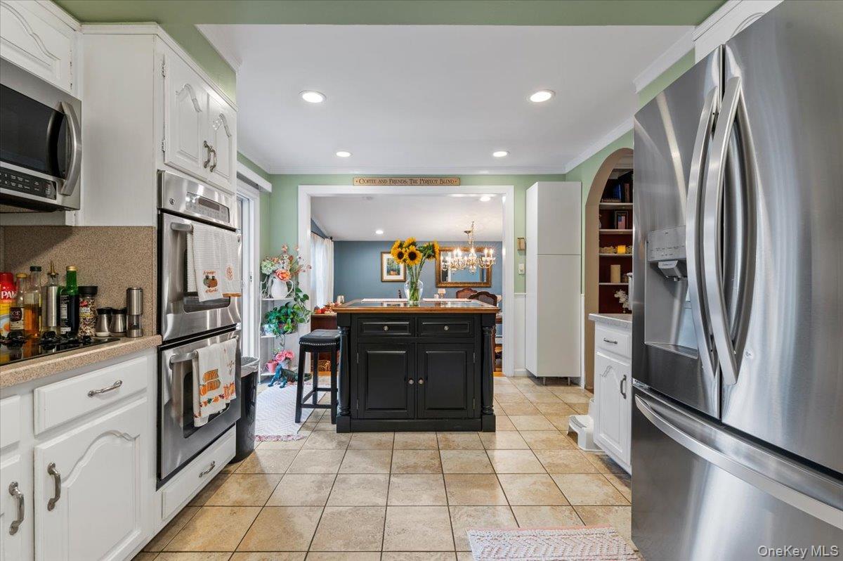 #6 photo, 86 E 24th Street, サフォーク郡 Huntington Station , NY 11746