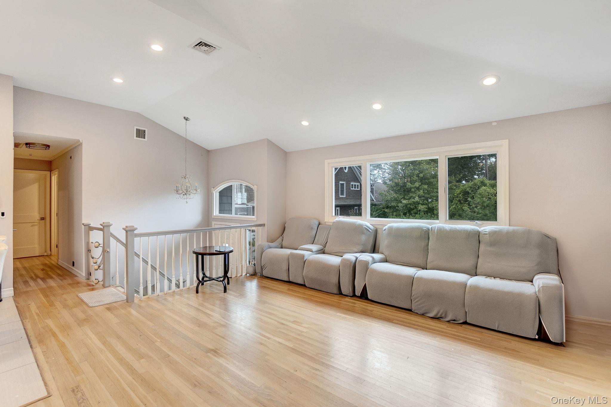 #10 photo, 978 Little Whaleneck Road, ナッソー郡 North Merrick , NY 11566