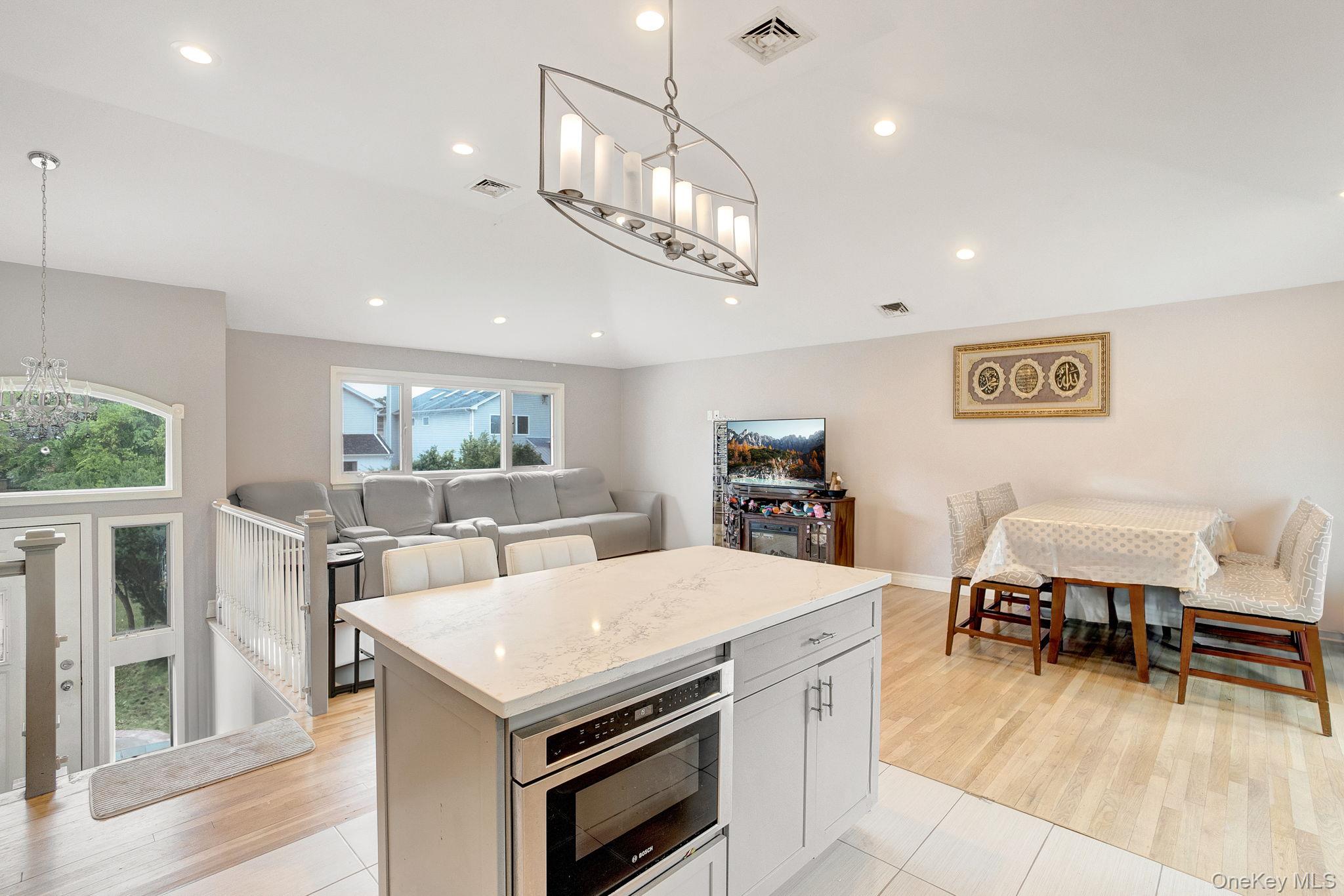 #4 photo, 978 Little Whaleneck Road, ナッソー郡 North Merrick , NY 11566