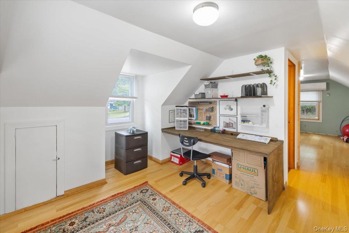 #19 photo, 1 Interstate Street, Suffern , NY 10901